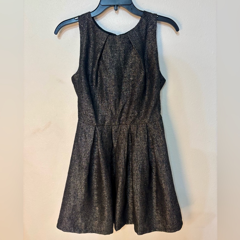 Elegant One Clothing Black and gold Dress